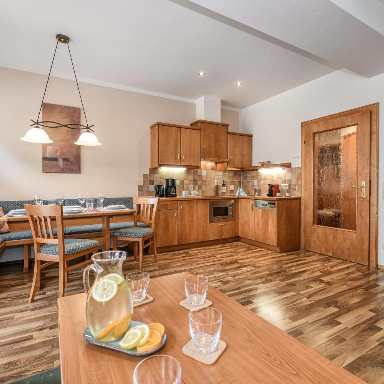 Ferienhaus Birgit - inklusive Eintritt Alpentherme Bad Hofgastein - Apartment - barrierefrei - 1