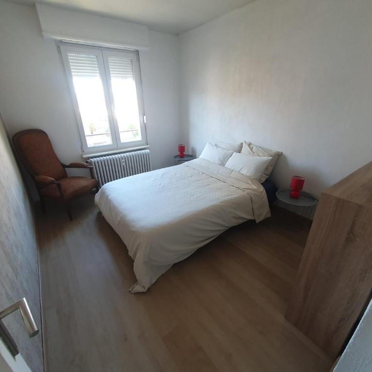 #6 : 2 pièces dernier étage très calme 40m2 - One-Bedroom Apartment - 10