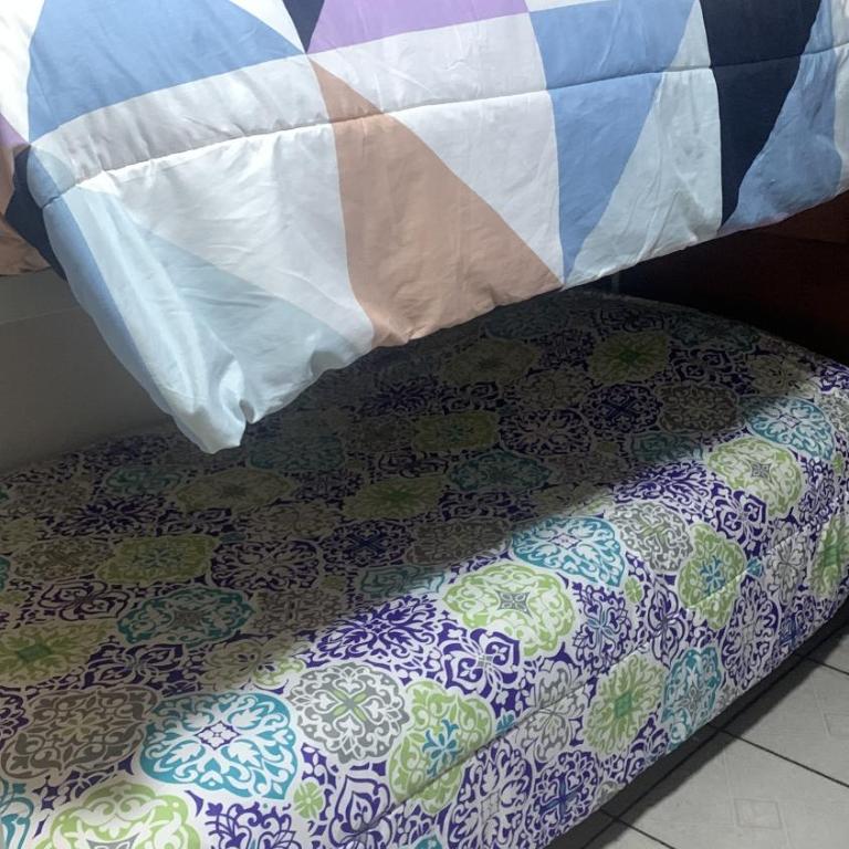 Ghislaine - One-Bedroom Apartment - 1