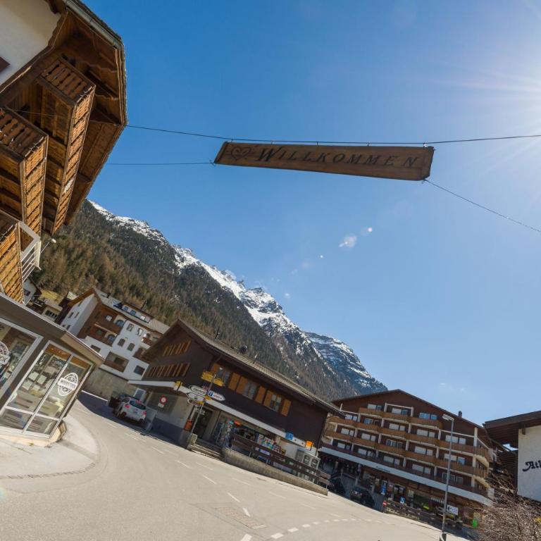 Postgebäude - Apartment mit 3 Schlafzimmern und Bergblick (11) - 26