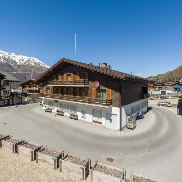 Postgebäude - Apartment mit 3 Schlafzimmern und Bergblick (11) - 27