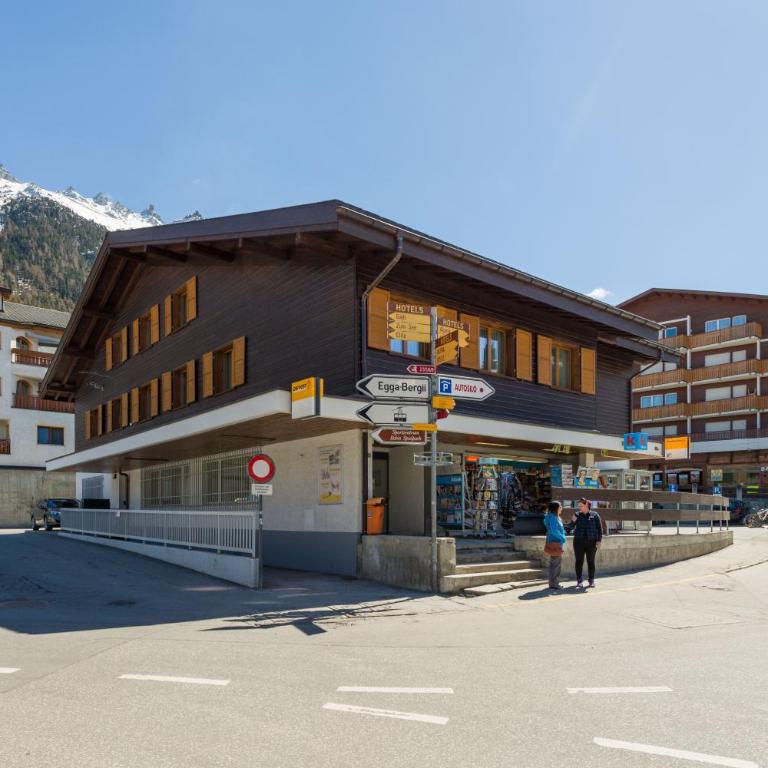 Postgebäude - Apartment mit 3 Schlafzimmern und Bergblick (11) - 30