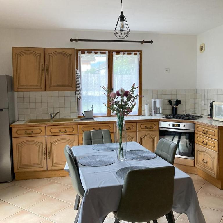 Joli appartement cozy - One-Bedroom House - 2