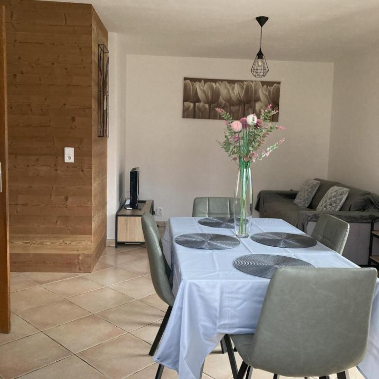 Joli appartement cozy - One-Bedroom House - 3