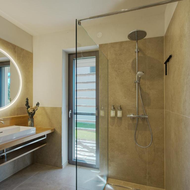 Stilvolles Ferienhaus Südsteiermark ruhige Lage top Aussicht & E-Ladestation - Ferienhaus mit 3 Schlafzimmern - 15