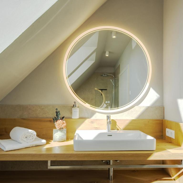 Stilvolles Ferienhaus Südsteiermark ruhige Lage top Aussicht & E-Ladestation - Ferienhaus mit 3 Schlafzimmern - 21