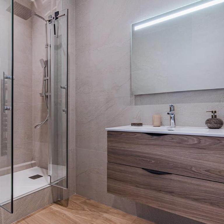 Magnifique appartement - Jacuzzi - Port de Nice - Appartement Deluxe - 21