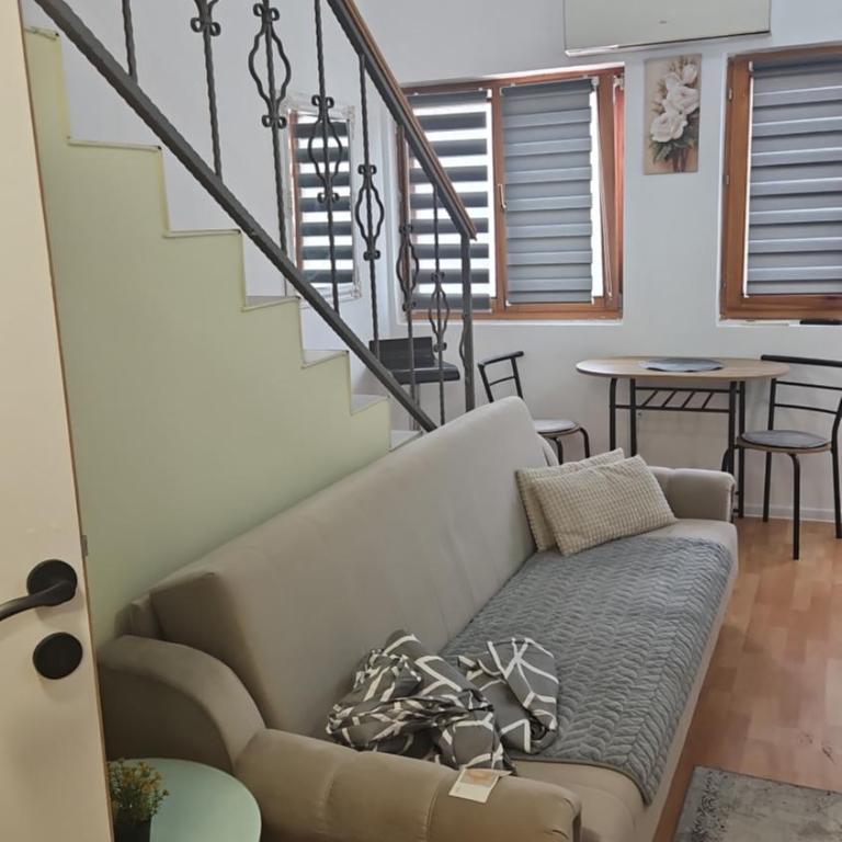 Apartment "Ali" - One-Bedroom Apartment - 1