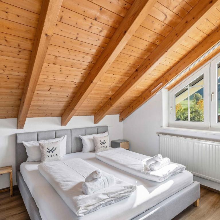 Kuschelige Ferienwohnung mit Balkon & Free Wifi - Apartment mit 2 Schlafzimmern - 2