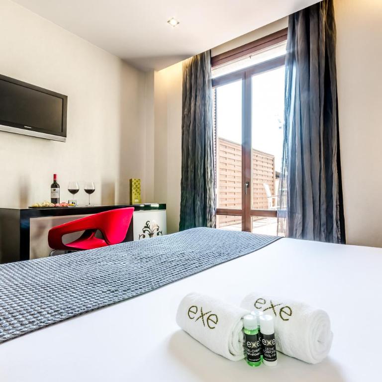 Dorma Ramblas Boquería - Double Room with Terrace - 3