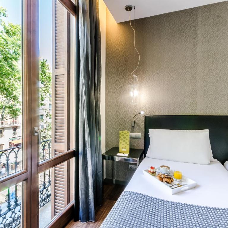 Dorma Ramblas Boquería - Double or Twin Room with Las Ramblas View - 3