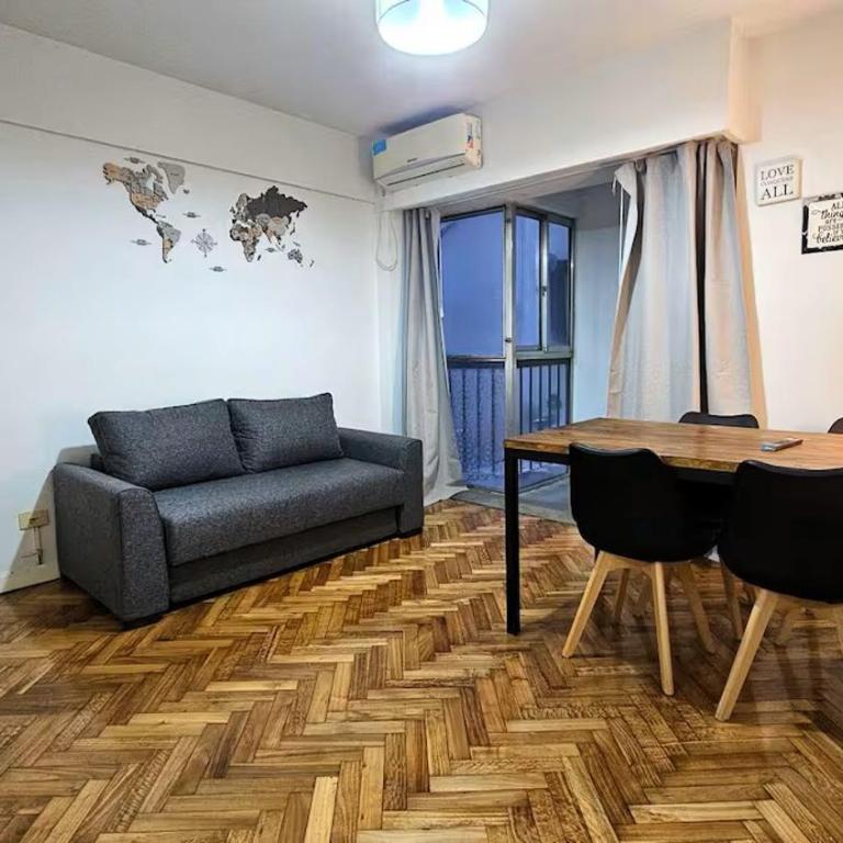 Departamento en Recoleta sobre calle Azcuenaga - Apartamento de 1 dormitorio - 1