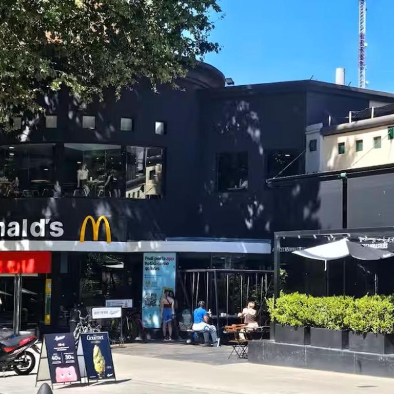 Departamento en Recoleta sobre calle Azcuenaga - Apartamento de 1 dormitorio - 26