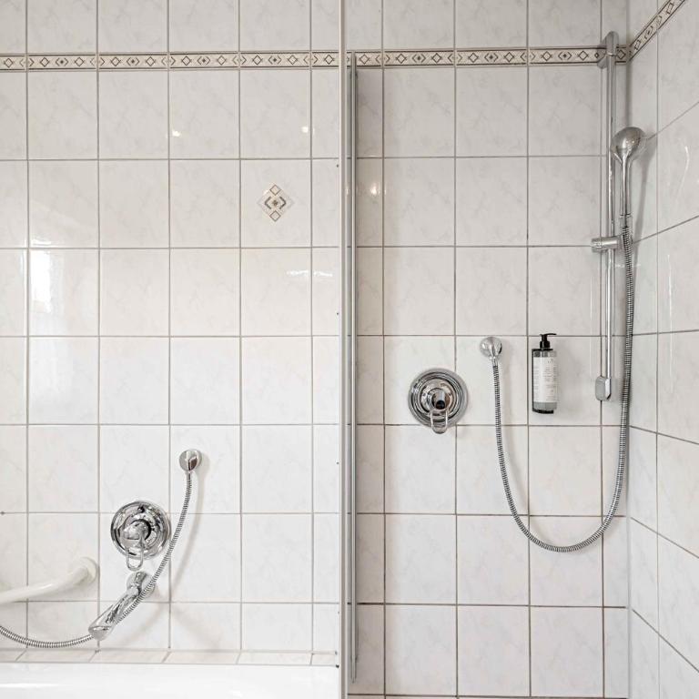 EG Apartment - WLAN - Terrasse - Parkplatz - Apartment mit 1 Schlafzimmer - 14