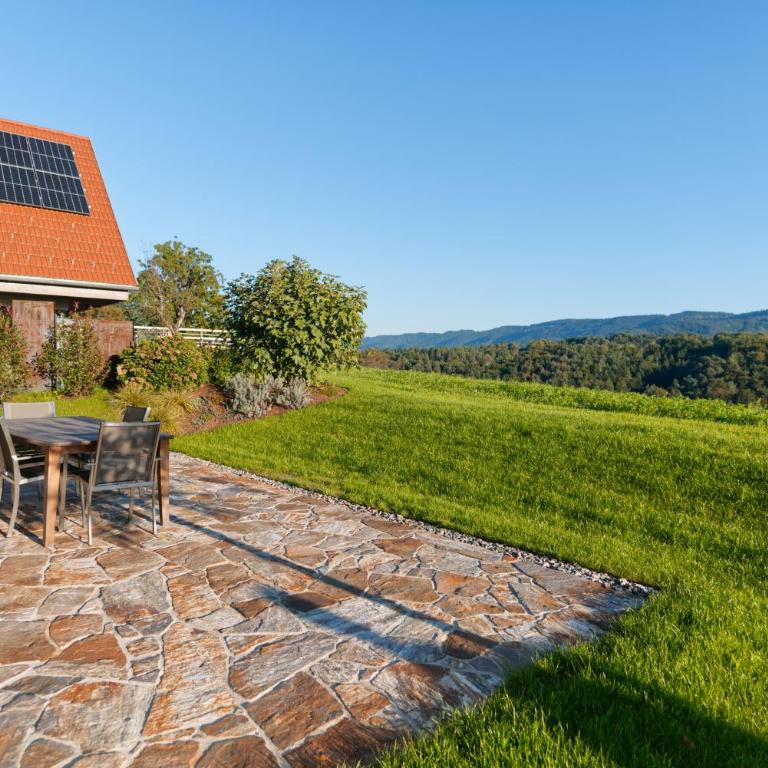 Stilvolles Ferienhaus Südsteiermark ruhige Lage top Aussicht & E-Ladestation - Haus mit 3 Schlafzimmern - 50
