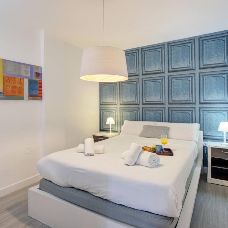 Home4u Elv 136 - Two-Bedroom Apartment - 8