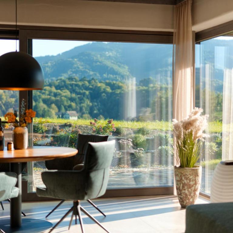 Stilvolles Ferienhaus Südsteiermark ruhige Lage top Aussicht & E-Ladestation - Ferienhaus mit 3 Schlafzimmern - 4
