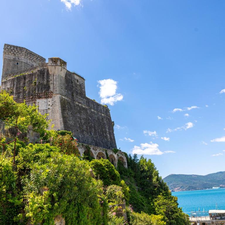 L'Arpara Casa al Molo dal Mare al Castello - Appartamento con 1 Camera da Letto - 1