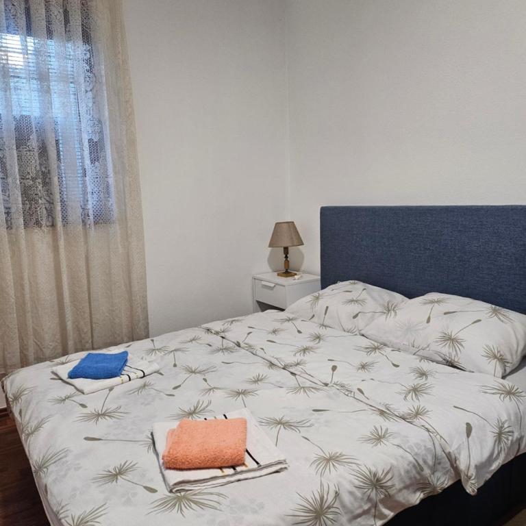 Srce grada - Apartman sa 2 Spavaće Sobe - 3