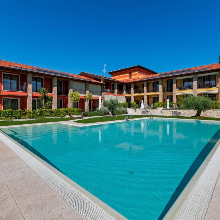 Holiday Home in Lazise near Lake Garda - Casa Vacanze con 3 Camere da Letto - 1