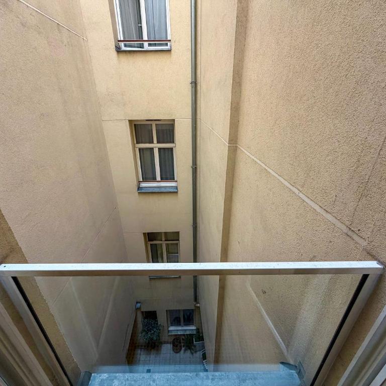 Hôtel 85 Saint Honore - Chambre Double Classique - Vue sur Cour - 7