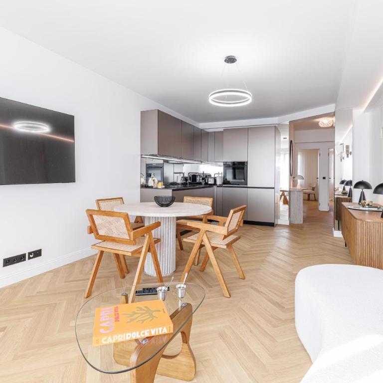 Outstanding View on the Promenade - Awesome 2 Bdr - Appartement 2 Chambres - Vue sur Mer - 16