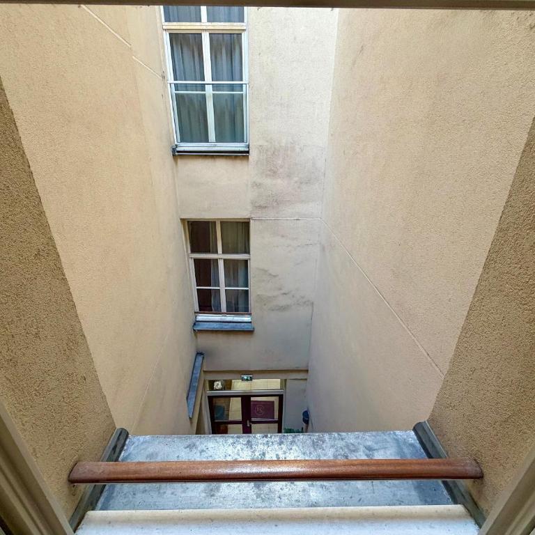 Hôtel 85 Saint Honore - Chambre Double Classique Confort - Vue sur Cour - 7