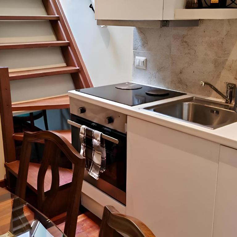 DOGE ADORNO- Davanti all'acquario - Grande terrazza privata - Palazzo Nobiliare Storico - Two-Bedroom Apartment - 21