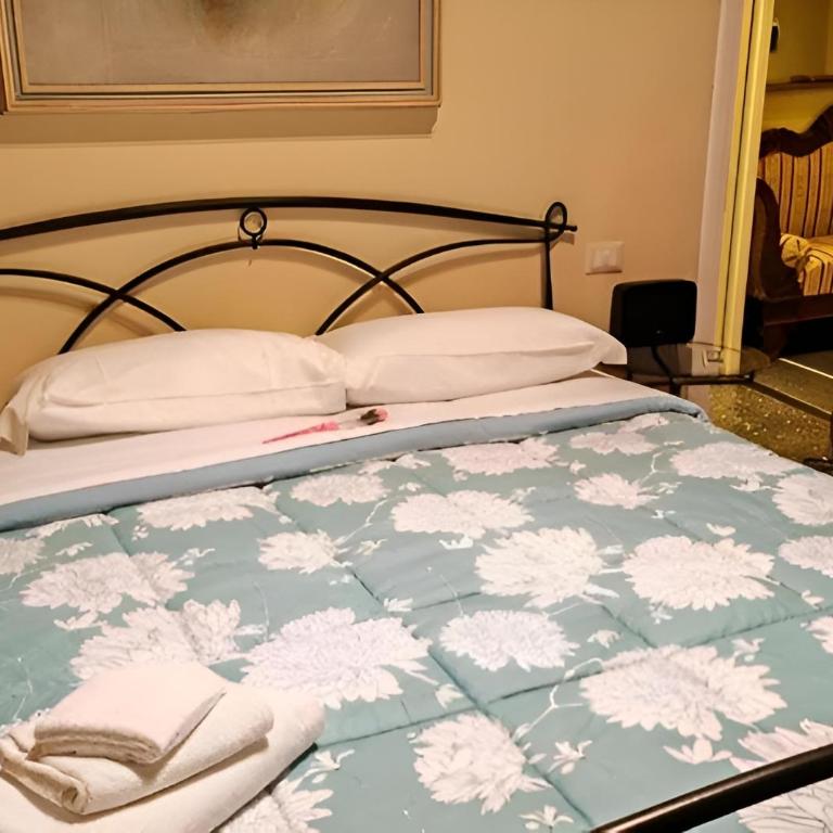 DOGE ADORNO- Davanti all'acquario - Grande terrazza privata - Palazzo Nobiliare Storico - Two-Bedroom Apartment - 17