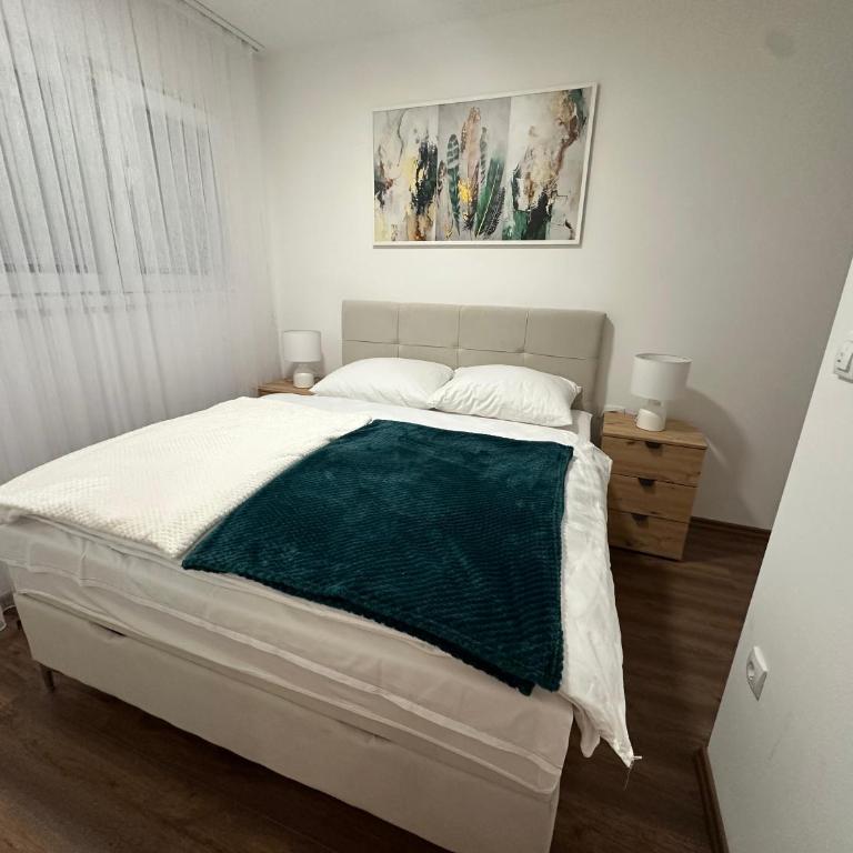 Elit Lux Apartments - One-Bedroom Apartment - 3