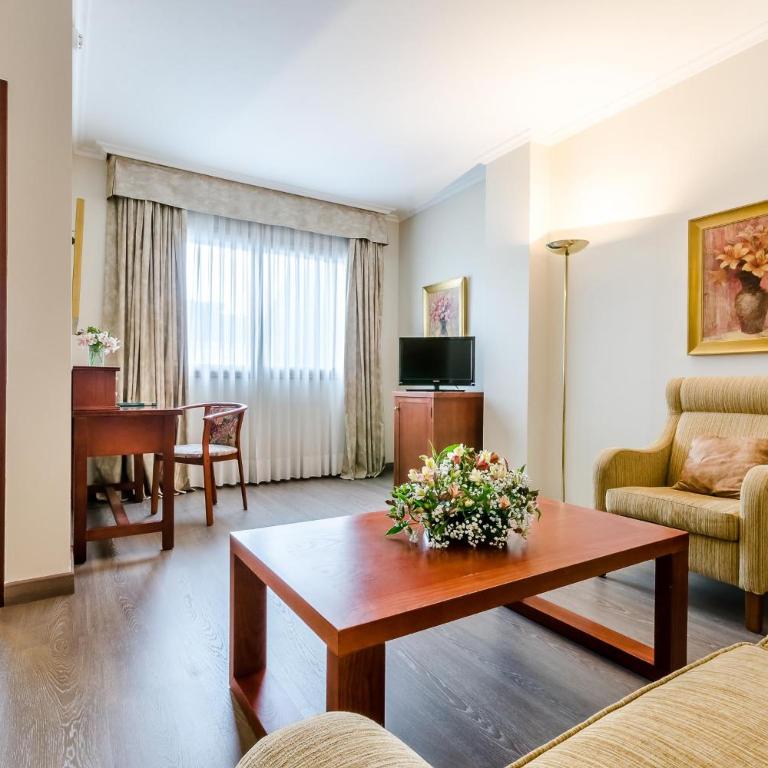 Galicia Palace - Suite con cama grande - 2