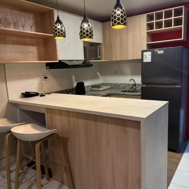 Ramada Suites by Wyndham Asuncion Aeropuerto - Superior Room with One King Bed and One Single Bed - Non-Smoking - 8