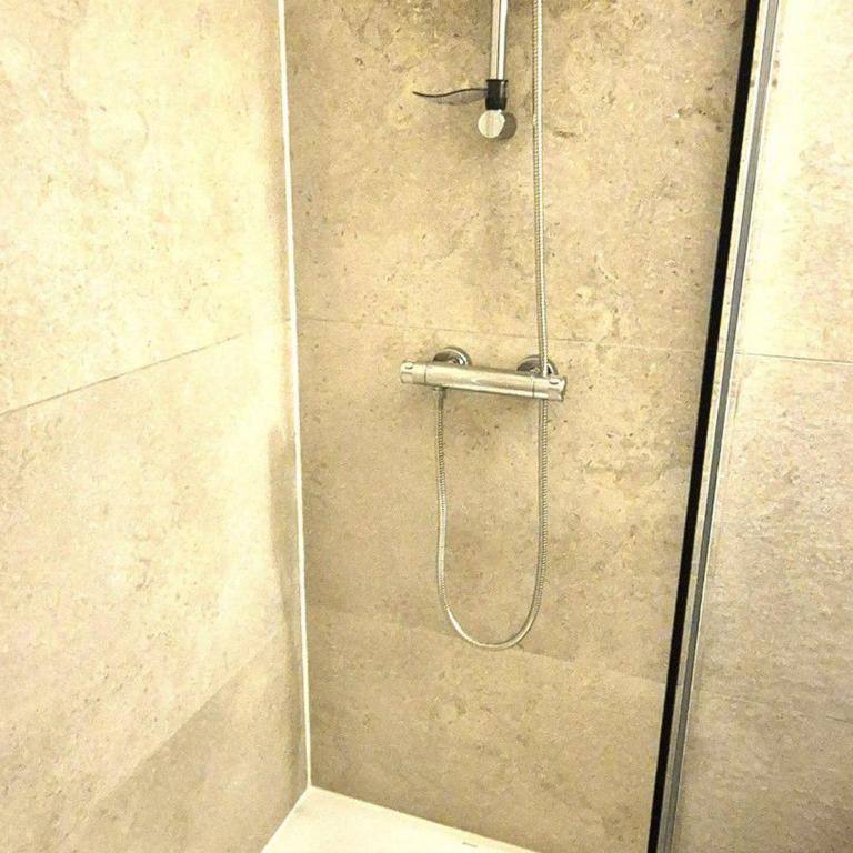 Studio cabine central pour 4 pers, balcon - FR-1-265-337 - Apartamento - 13