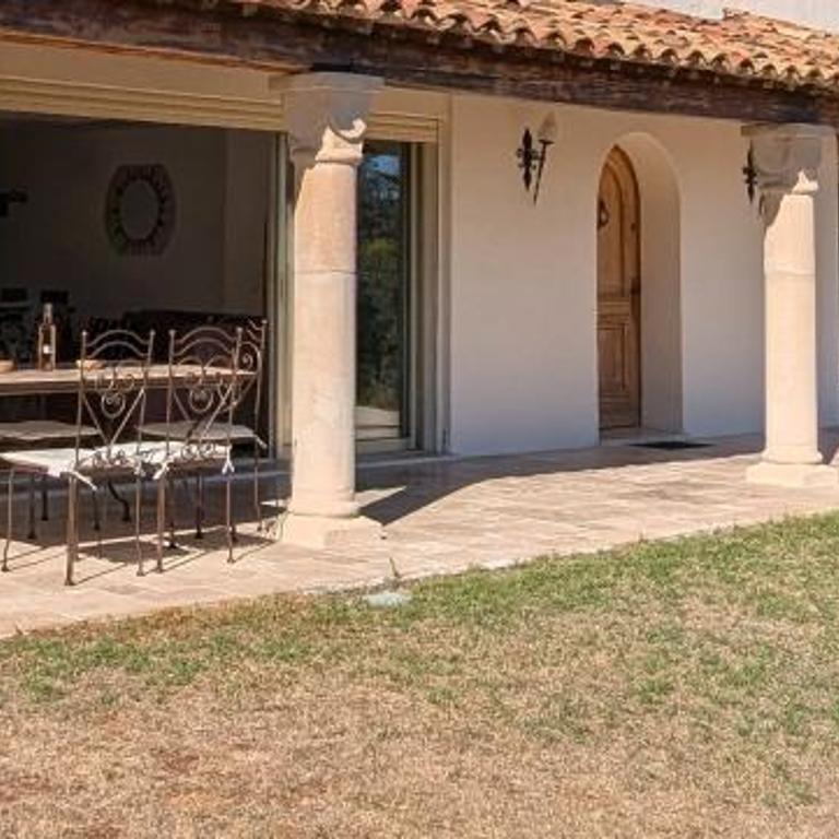 VILLA L'ESTEREL AVEC PISCINE VUE MER -MANDELIEU 06210- 6 Pers - Haus mit 3 Schlafzimmern - 25