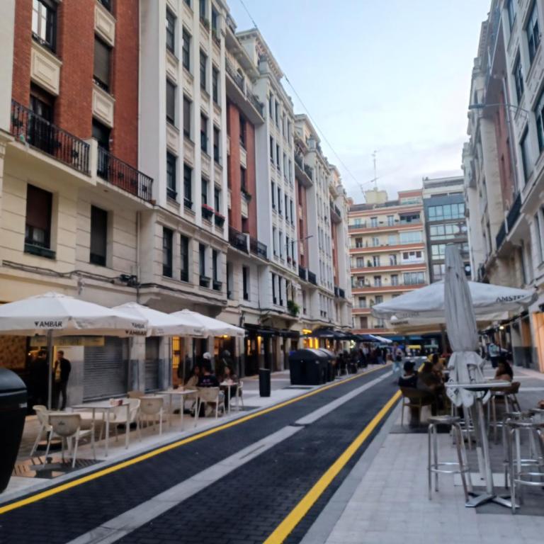 MBE Premium Bilbao Centro, 3Hab, 2 Baños - Apartamento de 3 dormitorios - 40