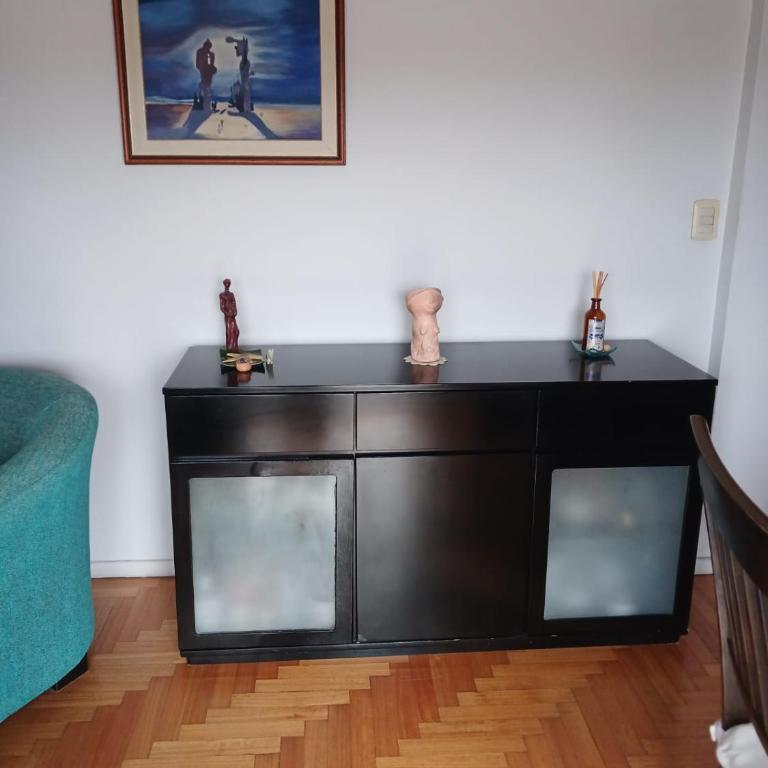 Departamento luminoso con balcón terraza y vista abierta - One-Bedroom Apartment - 11