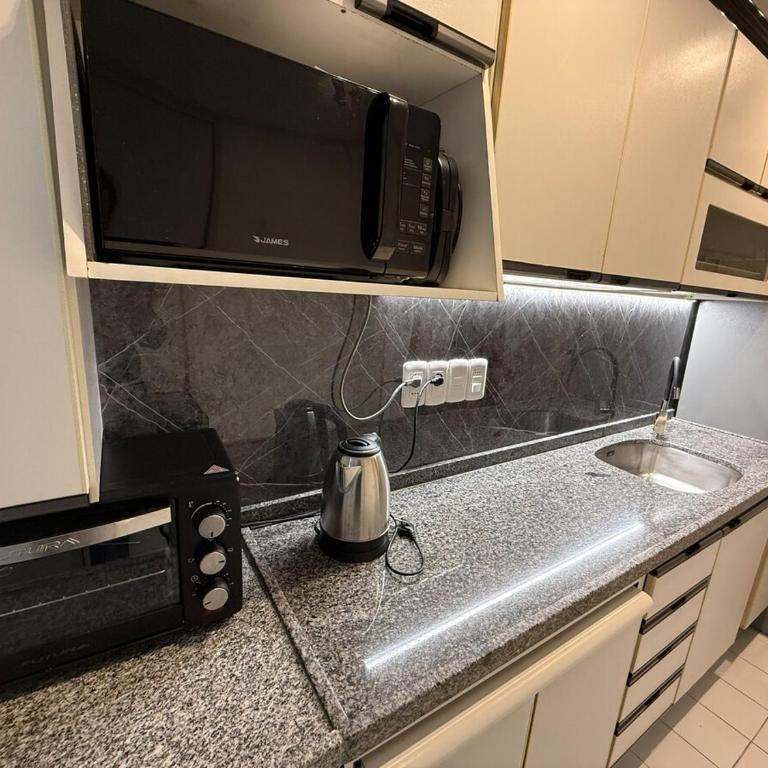Edificio scorpio 3 dormitorios - Two-Bedroom Apartment - 12