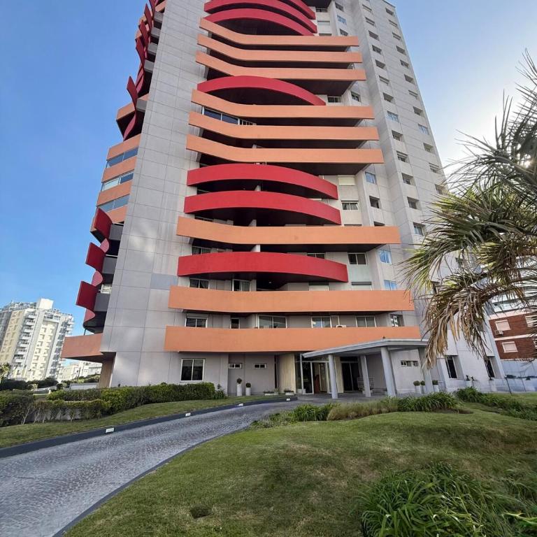 Edificio scorpio 3 dormitorios - Two-Bedroom Apartment - 23