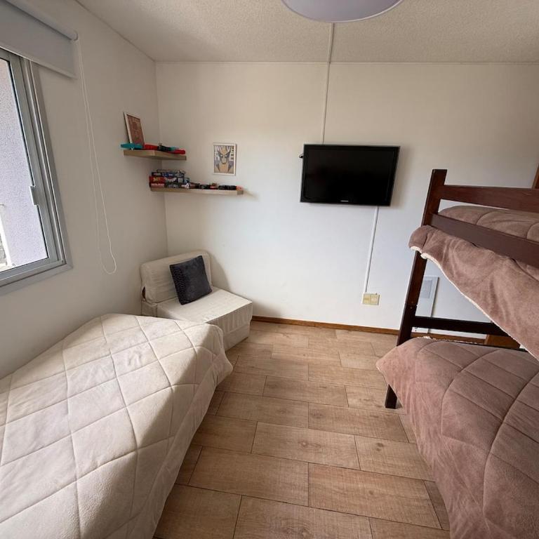 Edificio scorpio 3 dormitorios - Two-Bedroom Apartment - 35