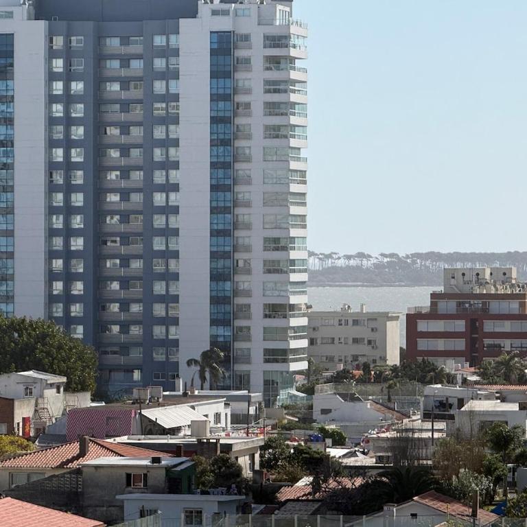 Edificio scorpio 3 dormitorios - Two-Bedroom Apartment - 37