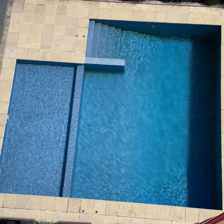 Edificio scorpio 3 dormitorios - Two-Bedroom Apartment - 50