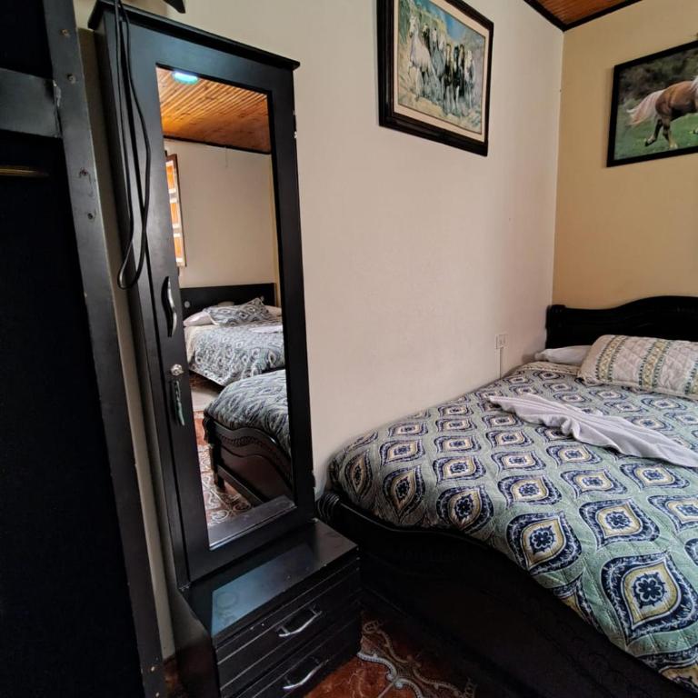 Posada Martha Tolima - Habitación Doble Estándar - 8