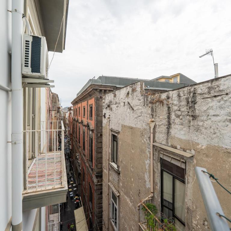 Easylife - Naples - Librai 14 - Historic Center - Two-Bedroom Apartment - 25
