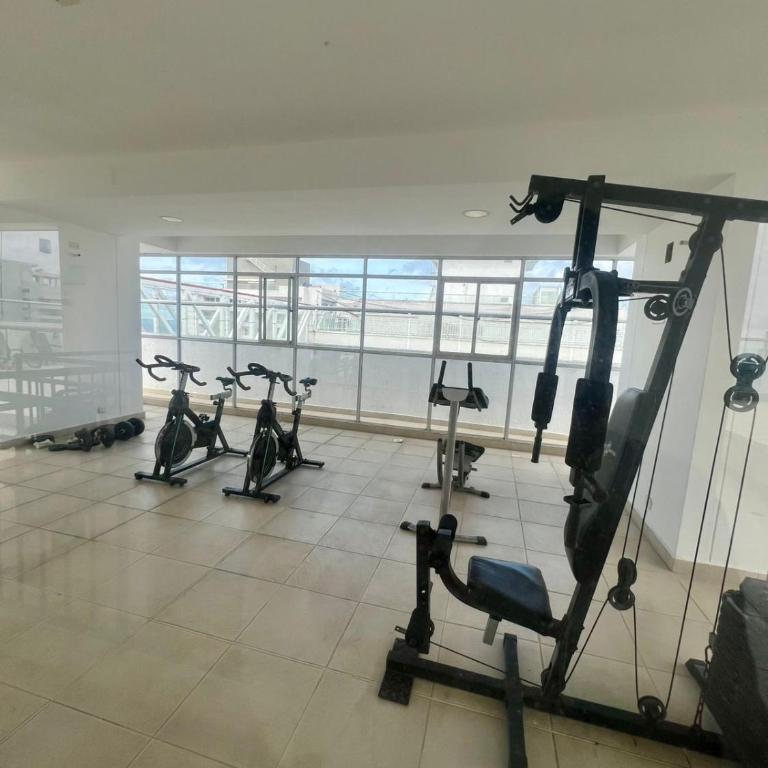 Moderno apartamento con vista al mar en Cartagena - Three-Bedroom Apartment - 14