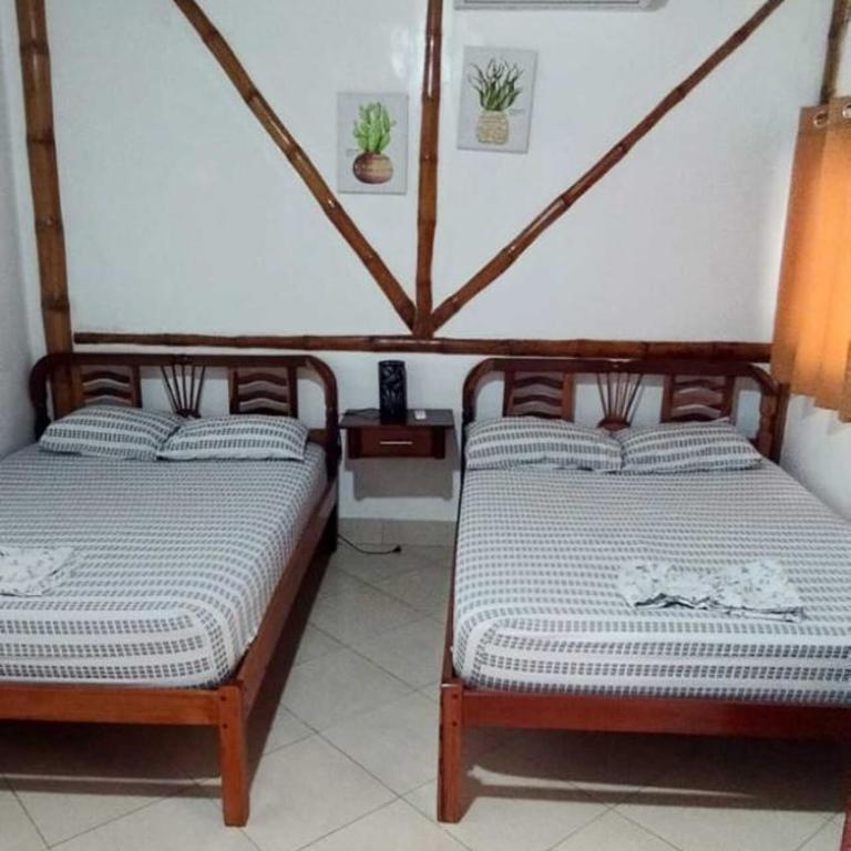 Cabaña Riviera Pacific - Habitación Familiar con baño privado - 2