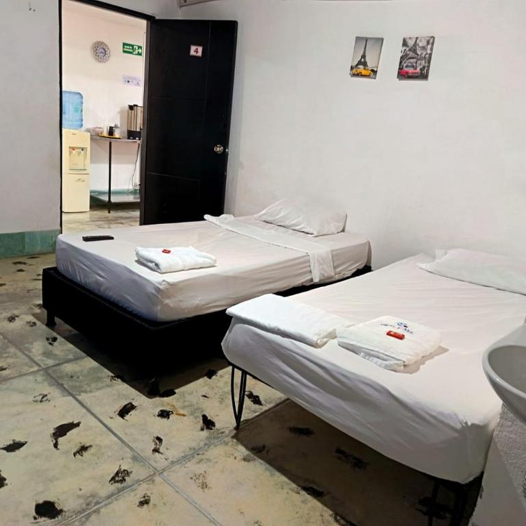 Hotel Efata - Habitación Doble Pequeña - 2 camas - 13