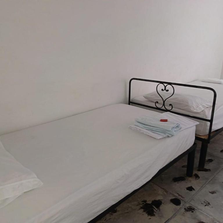 Hotel Efata - Habitación Doble Pequeña - 2 camas - 9