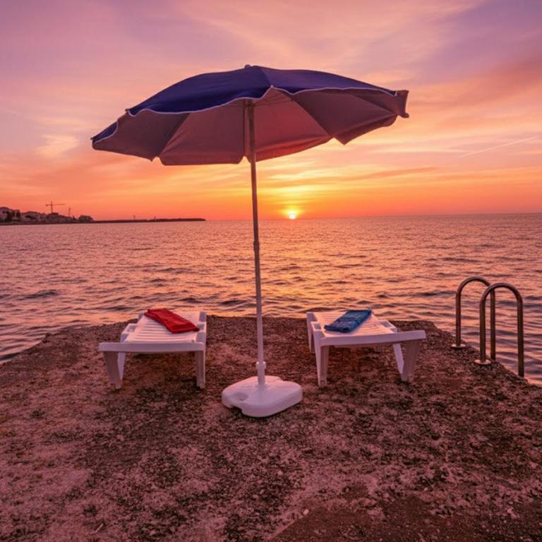 Sunset Exclusive Waterfront Villa Residence Shared Infinity Pool & Private Sea Access - Appartamento con 3 Camere da Letto - 12