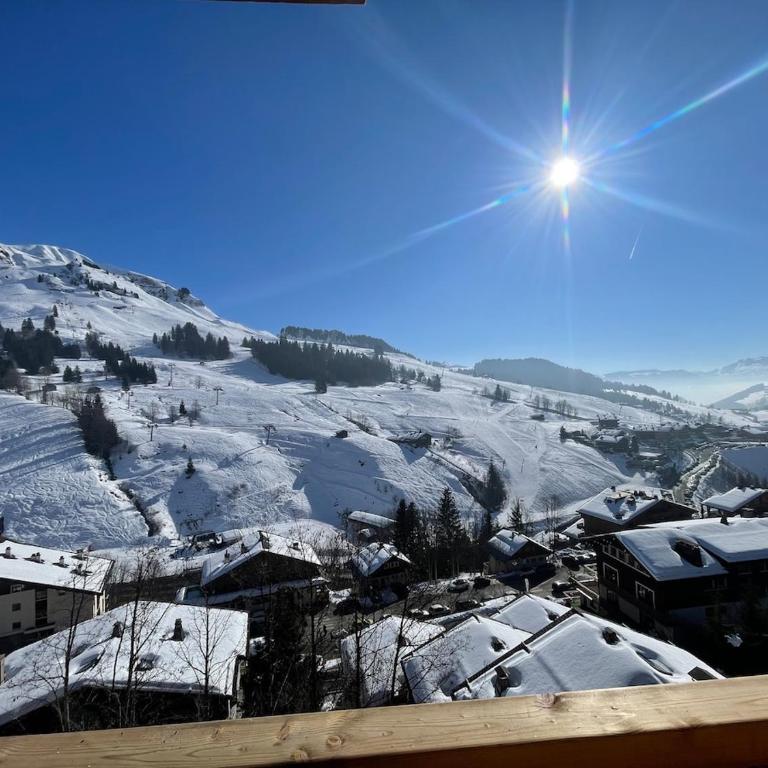Appartement au Chinaillon 1350 - vue panoramique sur les montagne, -10' des pistes - Apartment mit 3 Schlafzimmern - 12