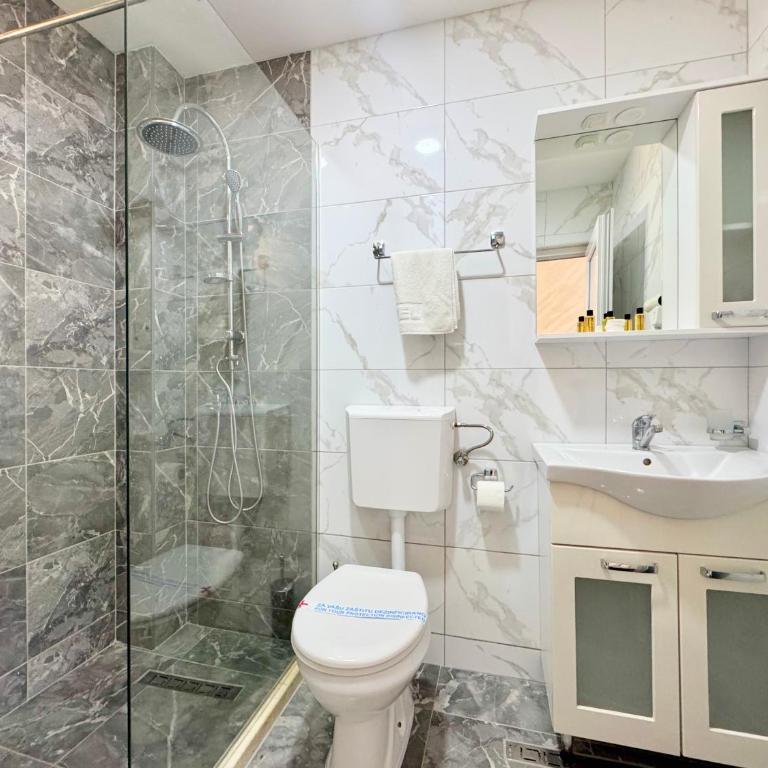 Hotel Halibas - Apartman Tipa "Suite" sa Pogledom na Bazen - 22